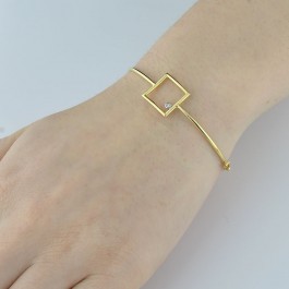 Bracelete quadrado com diamante em ouro 18k